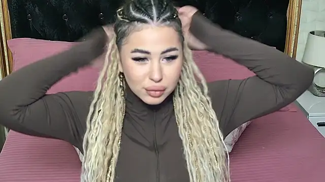 MegaBoobsDeee online show from November 29, 5:22 am