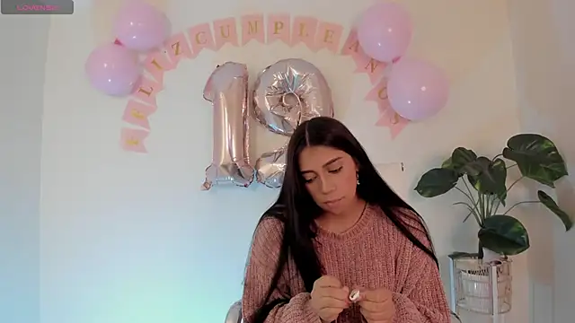 luna cute   online show from February 23, 7:46 pm