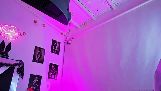 karla slut dirty online show from June 14, 10:48 am