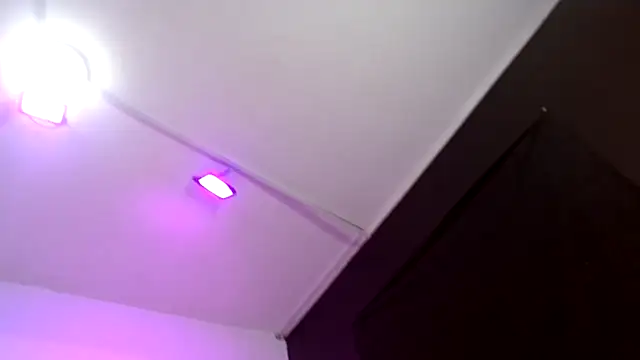 ginadpfisting online show from February 12, 7:37 pm