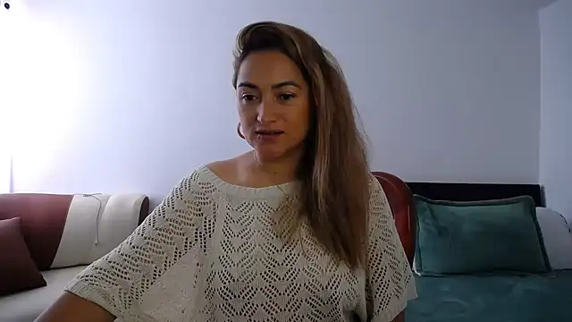 ximenaxcite19 online show from March 14, 1:56 pm