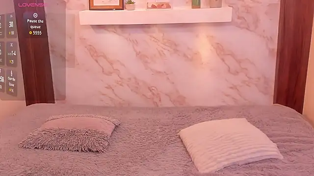 Dakota ferreti  online show from February 14, 6:48 am