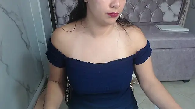 Evangeline b online show from November 27, 1:36 pm