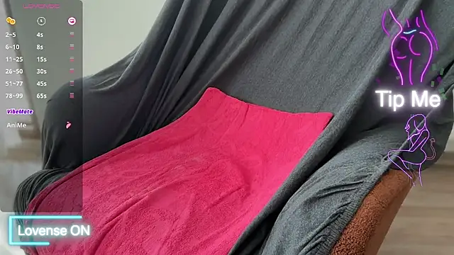 valoriaaaa online show from December 19, 11:35 am