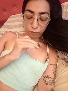 Yani-14 online show from April 16, 1:06 am