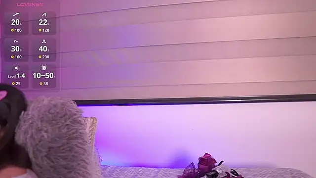 dakotaa 01 online show from July 28, 8:52 pm