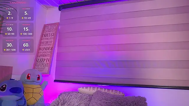 dakotaa 01 online show from July 27, 3:42 pm