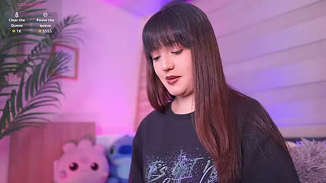 dakotaa 01 online show from July 13, 2:07 pm