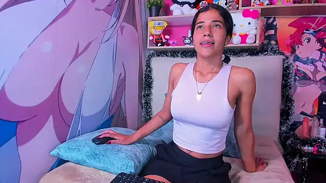 peachrouge online show from December 20, 8:57 pm