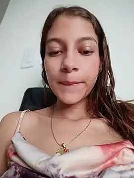 Vanneskk online show from July 11, 9:04 pm