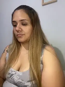 LoreinnFox online show from April 21, 3:57 am