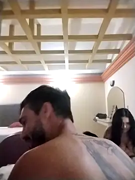 qaarlyfogosa online show from April 13, 9:21 am