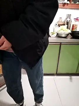 mimi2052 online show from December 4, 10:28 am