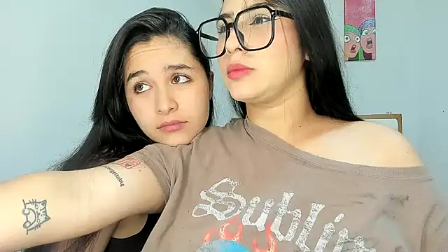 ROUS SWEET  online show from April 6, 3:06 am