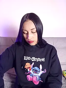 Taylor  Swiftt online show from March 10, 1:20 am