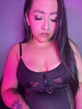 IvyyStone  online show from December 17, 1:48 pm