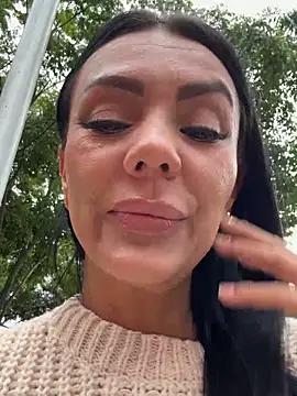 SofhiaTaylor online show from March 12, 8:33 pm