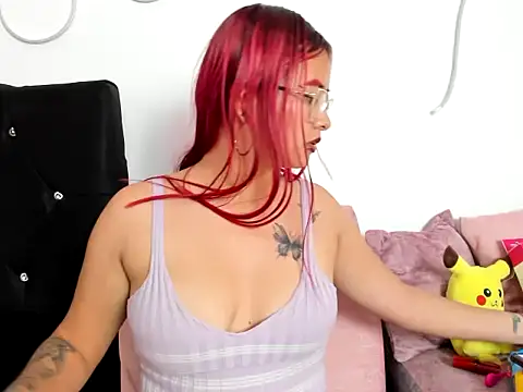 medusa charity online show from December 17, 6:45 pm