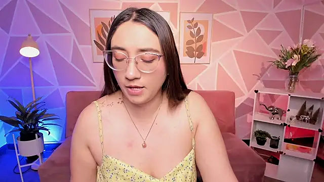 SwettieSammy online show from July 15, 12:21 pm