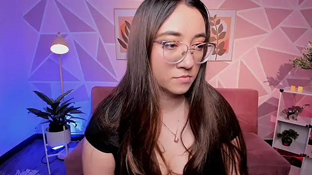 SwettieSammy online show from July 18, 2:41 pm