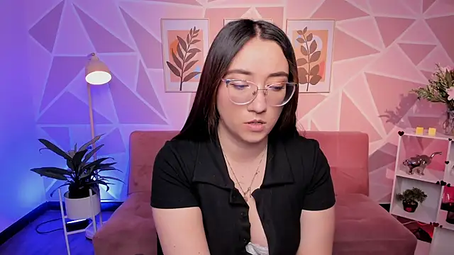 SwettieSammy online show from July 25, 12:45 pm