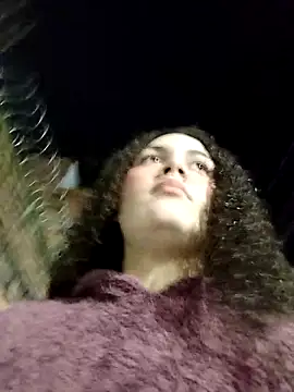 BRENDITAJARO online show from November 29, 3:43 am