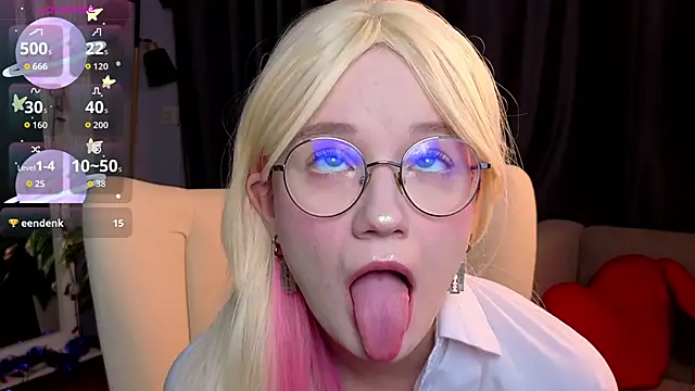 Kitty smalltits online show from January 7, 4:38 am