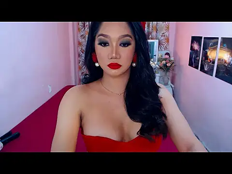 UrScreenGoddess online show from April 16, 11:51 pm