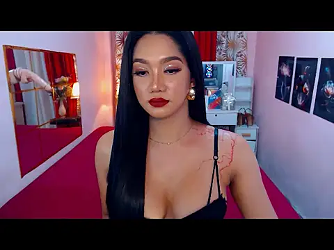 UrScreenGoddess online show from July 7, 7:23 am
