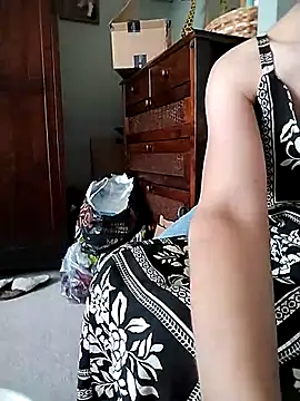 Amy01112 online show from August 1, 3:14 pm