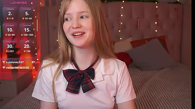 LilianHoward online show from January 13, 12:53 pm