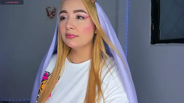 Jazmin kithana online show from January 9, 9:19 pm