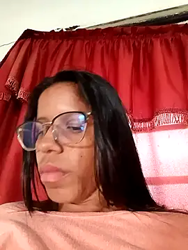 Dirty She Wolf online show from December 3, 2:19 pm