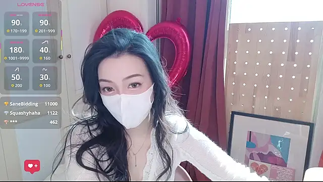 nayomi 34f online show from February 12, 3:30 am