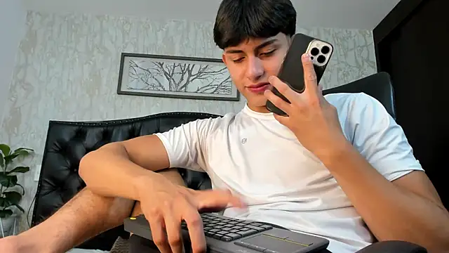 Lander Cruz online show from June 25, 6:42 pm
