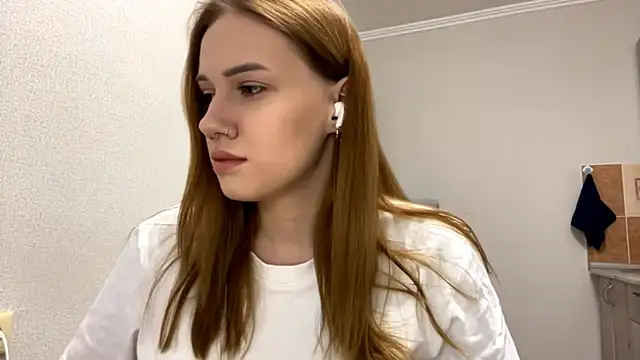 BerrySonya online show from December 2, 9:33 am