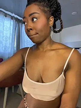 Cynthia es online show from July 28, 6:31 pm
