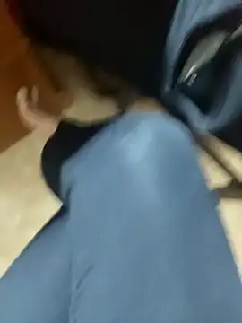 Miky Lyn online show from March 11, 2:53 pm