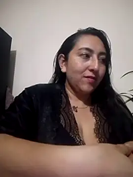 Valeria montana  online show from June 18, 1:40 am