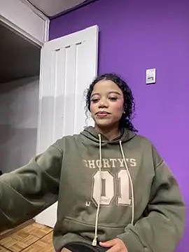 arianna roxe online show from March 18, 4:39 am