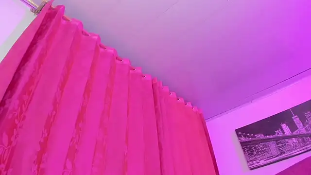 Sandoval evelyn20 online show from May 15, 11:51 pm