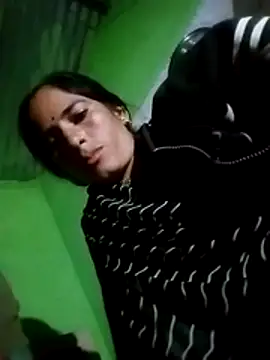 mayankahotxx online show from December 3, 1:57 pm