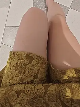 Baby-Linh online show from June 14, 7:53 am