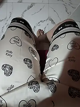Baby-Linh online show from May 9, 2:02 am