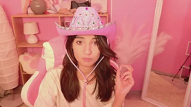 Babe Live online show from February 2, 3:33 pm