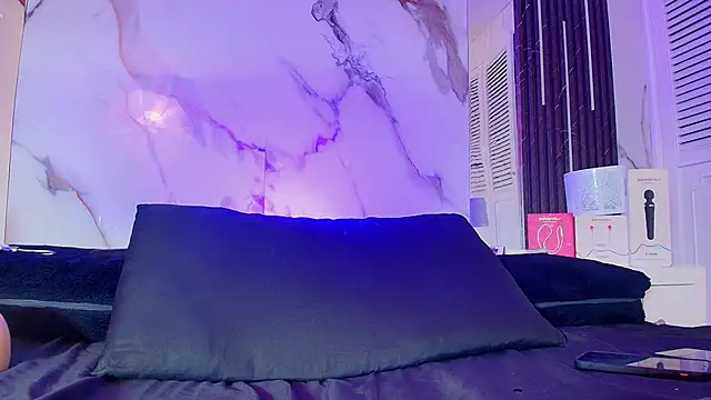 BellaHarpeer online show from February 12, 8:21 pm