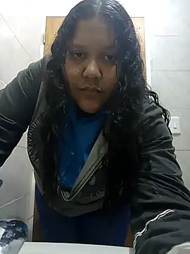 VaneandRossy online show from March 4, 9:21 pm