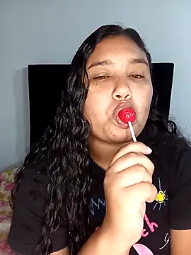 VaneandRossy online show from March 14, 3:40 am