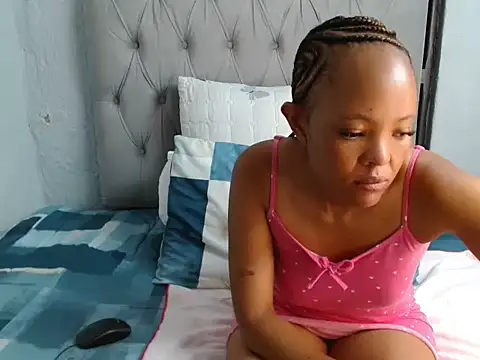 Sassy S online show from December 22, 3:20 am