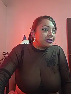 loreboobies1 online show from December 5, 7:37 pm